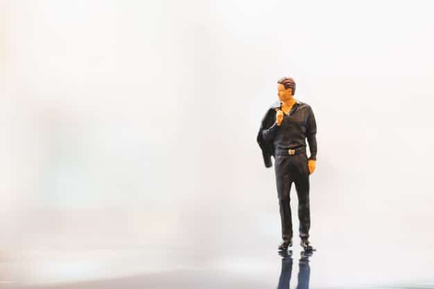 A character in modern business attire looking determined and focused, highlighting the theme of perseverance and will in achieving career goals in a K-drama.